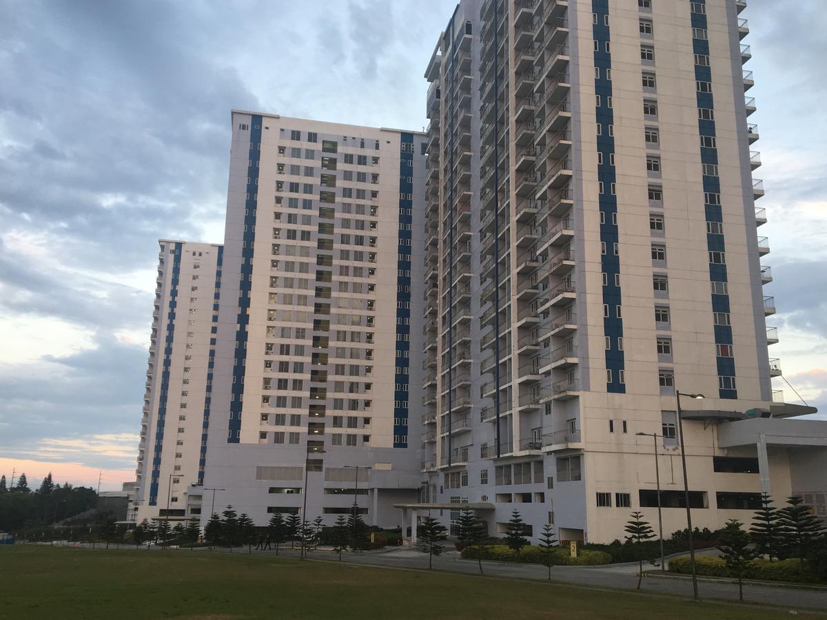 Breezy Wind 19Twentysix Tagaytay City Exterior foto