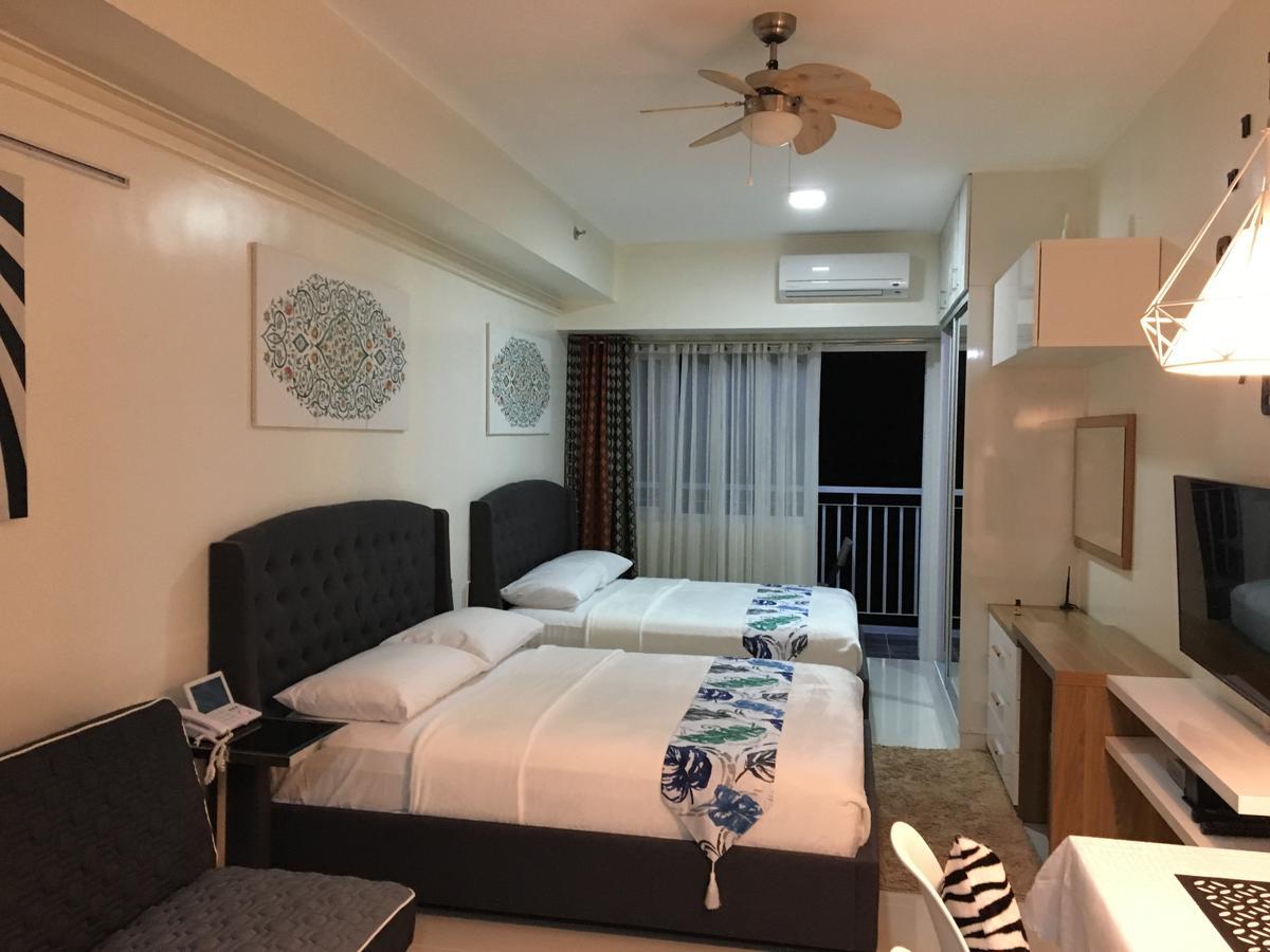 Breezy Wind 19Twentysix Tagaytay City Exterior foto